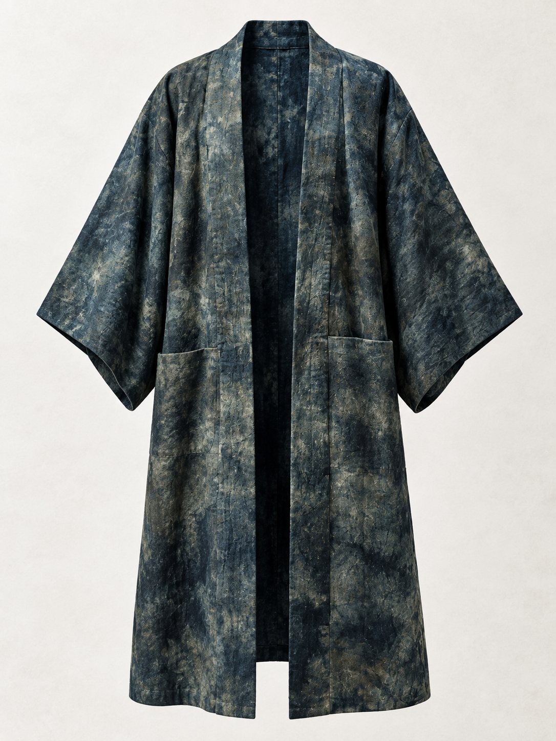 藍染の麻布で仕立てた着物ガウン